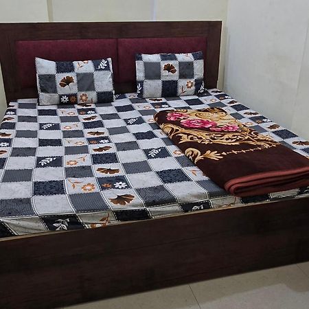 Ramlala Paying Guest House Stay Just 100M From Saryu Ghat, Ayodhya Екстер'єр фото